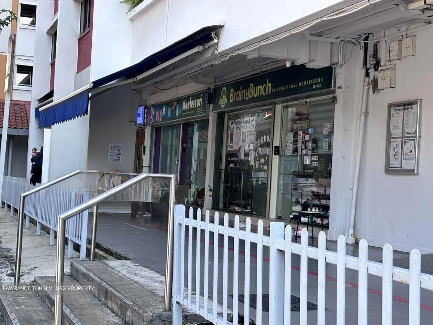Hougang Avenue 3 (D19), Shop House #555328911